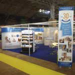 Stand-exposition-francodex-santé-animale-salon-expo-zoo-paris-porte-de-versailles-montage-démontage-impression-livraison-rollup-stand-parapluie-totem-cadre-alu-soliexpo-03